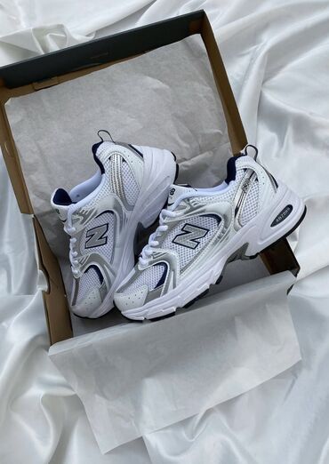 кроссовки нью беланс: Кроссовкалар, 37, New Balance, Жаңы, түсү - Ак, Өзү алып кетүү
