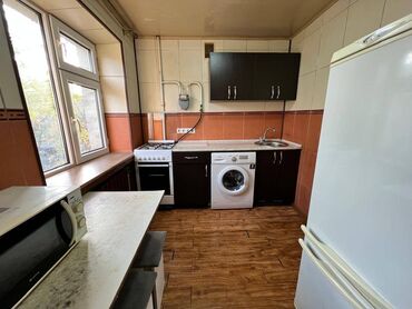 меняю квартиру на частный дом: 2 бөлмө, 45 кв. м, Хрущевка, 3 кабат, Косметикалык ремонт