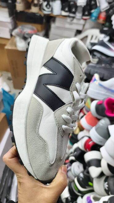 Women's Sneakers and athletic shoes: New balance 327 patike NOVO Novo Brojevi 36 do 46, zavisi od modela — 19