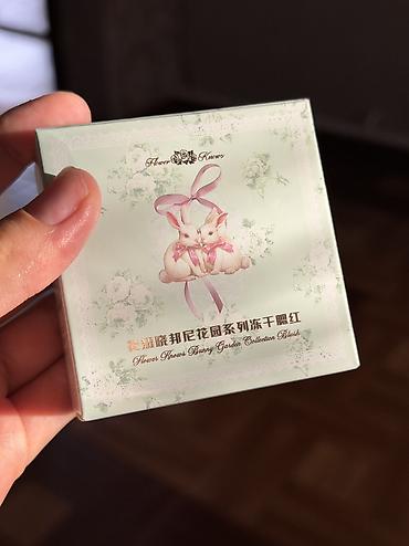 flower knows: Румяна Flower Knows из коллекции Bunny Garden — 3