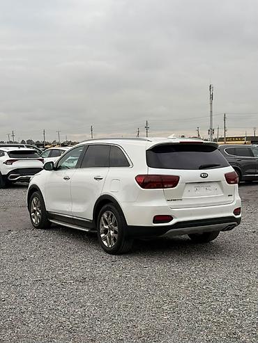 Продажа авто: Kia Sorento: 2019 г., 2 л, Автомат, Дизель, Кроссовер — 4