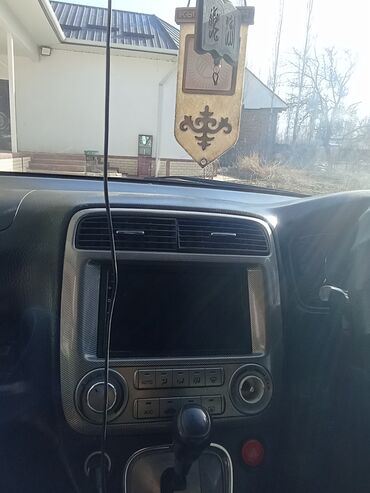 Honda: Honda Stream: 2003 г., 2 л, Автомат, Бензин, Универсал — 10