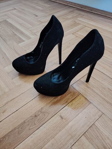 ljubičasta haljina kakve cipele: Pumps, 37