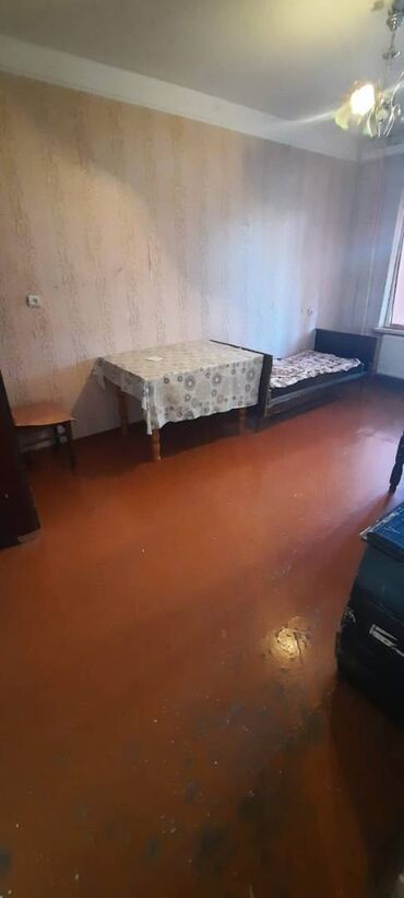 Uzunmüddətli kirayə mənzillər: Azadliq metrosunun yaxınlığında 9 mertebeli binanın 2-ci — 11