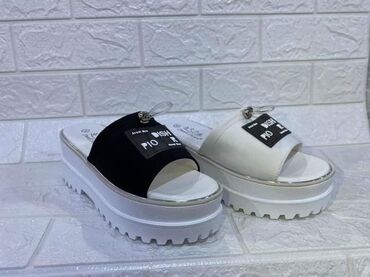 Papuče: Nova kolekcija
1600din.
36-40 — 18