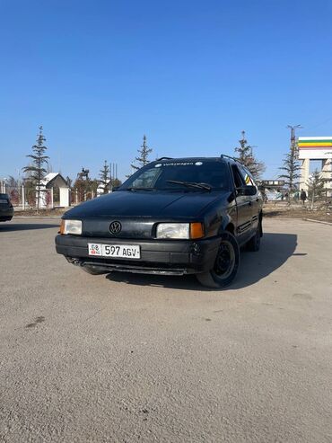 панель спада: Volkswagen Passat: 1991 г., 1.8 л, Механика, Бензин, Универсал