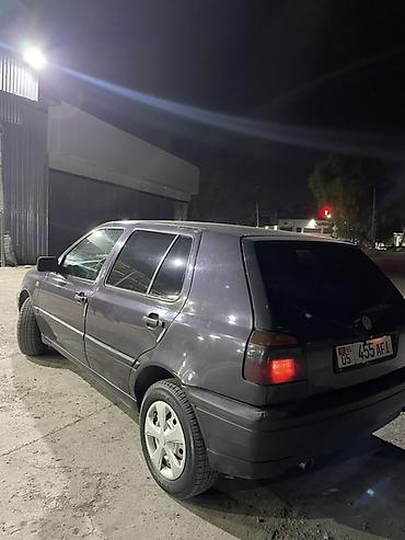 Volkswagen: Volkswagen Golf: 1992 г., 1.6 л, Механика, Бензин, Хэтчбэк — 3