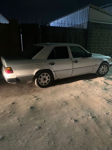 блок управления сиденьем w211: Mercedes-Benz W124: 1988 г., 2.9 л, Седан