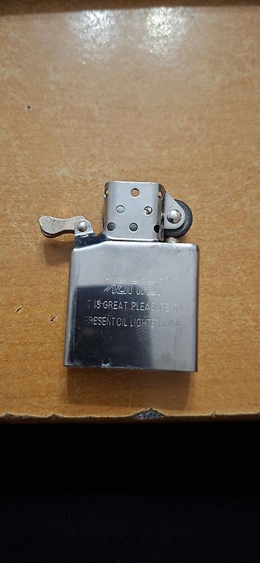 brilok: Metal qutu alovlandırıcısı – relyef qartal dizaynlı - Korpus — 2
