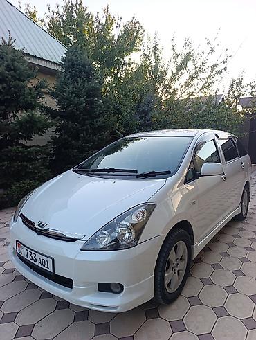 Toyota WISH: 2003 г., 1.8 л, Автомат, Бензин, Минивэн