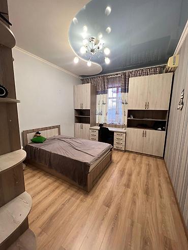 4 комнаты, 170 м², Ботанический сад Газ, Электричество, Канализация at lalafo.kg 4 комнаты, 170 м², Ботанический сад Газ, Электричество, Канализация