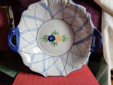 Činije: Cinija nova velika porcelanska iz 80ih. Visina. 7,5cm. Precnik — 1