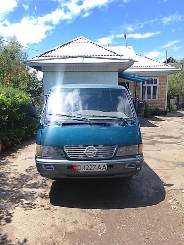 devo lasetti: Ssangyong Istana: 1996 г., 2.9 л, Механика, Дизель, Бус — 1