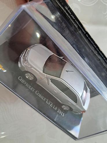 mitsubishi lancer evolution: Chevrolet Cobalt LTZ 1.4 (2011) kolleksiya modeli - Miqyaslı die-cast — 6