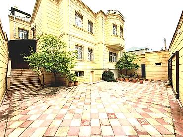 Həyət evləri və villaların satışı: 6-cı mikrorayon 6 otaqlı, 300 kv. m, Orta təmir — 10