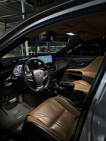 Lexus: Lexus ES: 2022 г., 2.5 л, Вариатор, Бензин, Седан — 4