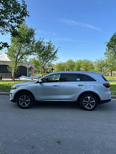7 местка: Kia Sorento: 2018 г., 2 л, Автомат, Дизель, Кроссовер — 4