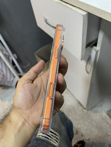 paltar yuyan maşın ikinci əl: 1 TB, Narıncı, Face ID — 3