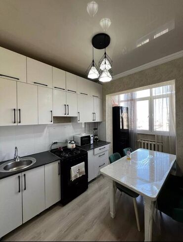 Продажа квартир: 3 комнаты, 83 м², 106 серия, 8 этаж, Евроремонт