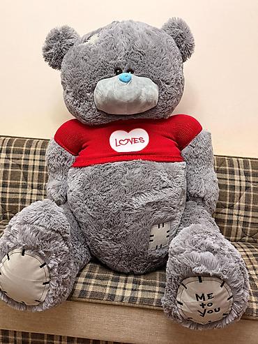 kukla sekili: Teddy ayı böyükdür uzunluğu təxmini 1.60 olar. Təzədir, hədiyyə alınıb — 2
