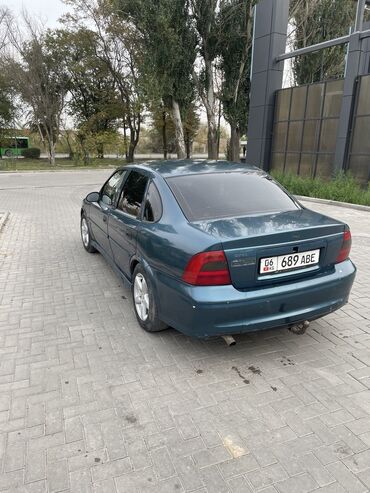 опел зевира: Opel Vectra: 2002 г., 1.6 л, Механика, Бензин, Седан