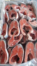 яйцо перепелиные: Форель. Продаются свежозамароженный чищенный форель. Копченный форель