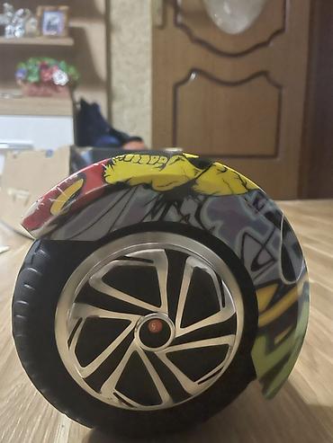 elekt: Rəngarəng qrafiti dizaynlı hoverboard (giroskuter) - Təkər ölçüsü — 2