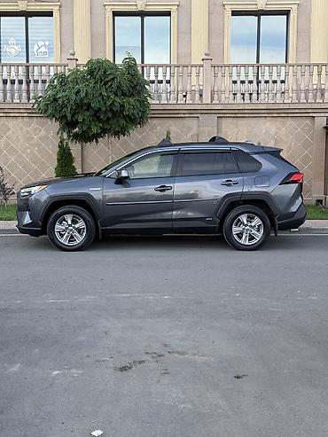 300 мин сом: Toyota RAV4: 2022 г., 2.5 л, Автомат, Гибрид, Кроссовер — 6