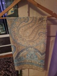 Hicab: Ededi 4manat whatsap aktivdi elaqe saxalaya bilersiz.seliqeli islenib — 4