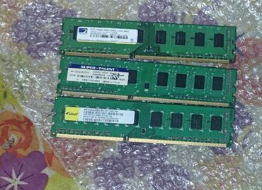 ddr4 8gb: Operativ yaddaş (RAM) 8 GB, 1333 Mhz, DDR3, PC üçün, İşlənmiş