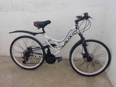 продаю портер: Продается горный велосипед фирмы Laux
цена 8500 сом