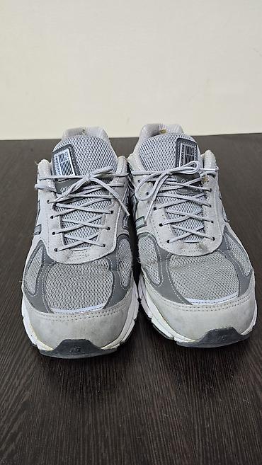 forerunner 965: Мужские кроссовки, 40.5, New Balance, Б/у, цвет - Серый, Самовывоз — 2