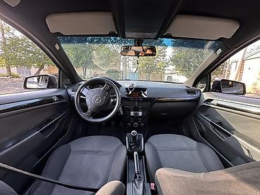 mesok satisi: Opel Astra H Caravan (universal) – boz rəngdə, 5 qapılı — 8