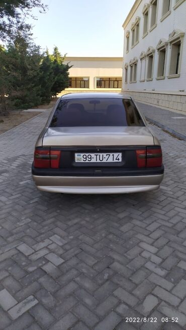 accent 1994: Opel Vectra: 2 l. | 1994 il | 248600 km. Sedan