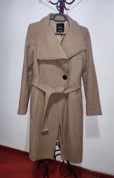 пуховик классный: Пальто Турция манго размер S M цена 300 Классная красная куртка