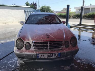 Οχήματα: Mercedes-Benz CLK-Class: 2.3 l. | 2000 έ. Κουπέ