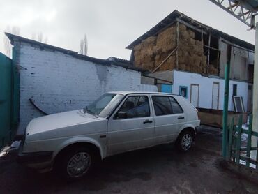 Volkswagen: Volkswagen Golf: 1988 г., 1.3 л, Механика, Бензин