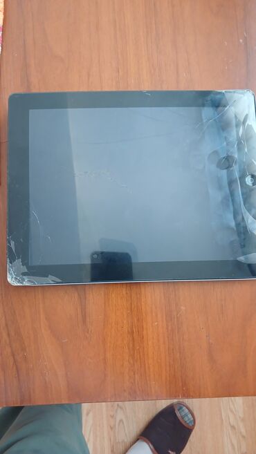 Samsung: IPad 4на запчасти