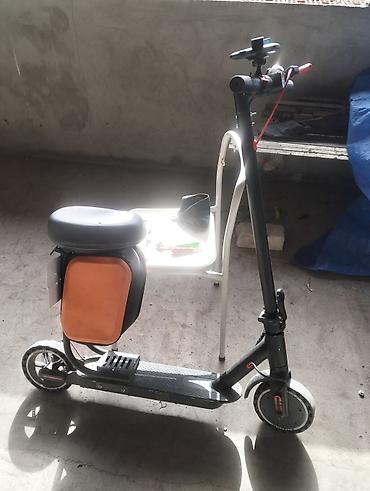 Elektrikli samokatlar: Elektrik skuter – oturacaqlı, əlavə batareya bloklu Xüsusiyyətlər: - — 3