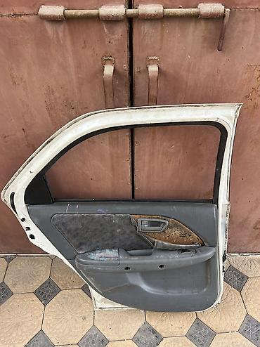 Двери и комплектующие: Дверь Задняя левая Toyota, Б/у, Оригинал at lalafo.kg — 14 Двери и комплектующие: Дверь Задняя левая Toyota, Б/у, Оригинал — 14