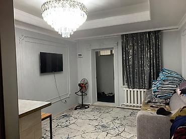 Продажа квартир: 1 комната, 37 м², Цокольный этаж этаж — 8