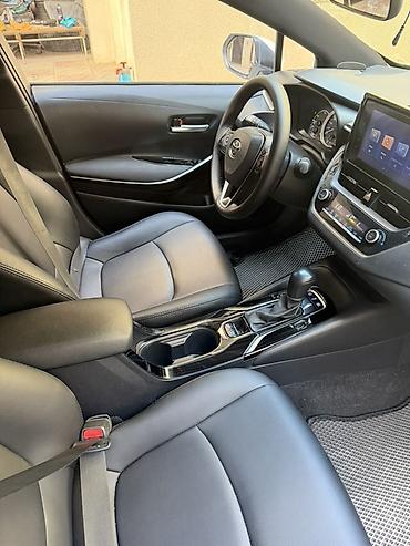 Унаа: Toyota Corolla: 2022 г., 1.8 л, Вариатор, Гибрид, Седан — 6