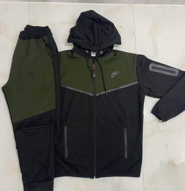 Trenerke: Pamuk u kombinaciji sa mikrofiberom Velicine su dobre M, L, XL, 2XL na lalafo.rs — 8 Trenerke: Pamuk u kombinaciji sa mikrofiberom Velicine su dobre M, L, XL, 2XL — 8