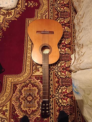 Klassik gitaralar: Klassik gitara – 4/4 ölçü - Brend/model: “Prince” (etiket iç halqada — 1