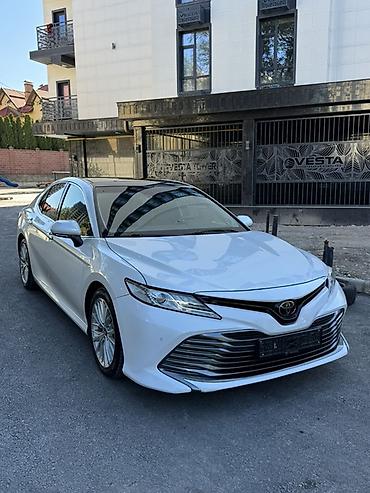 Продажа авто: Toyota Camry: 2019 г., 2.5 л, Автомат, Бензин, Седан — 7