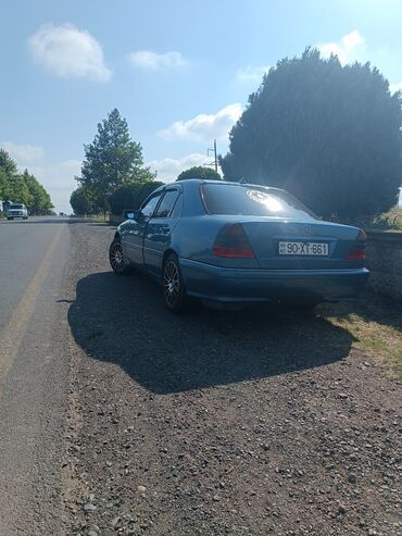 Mercedes-Benz: Mercedes-Benz C-Sinfi sedan (W202) - Kuzov: 4 qapılı sedan, mavi rəng — 8