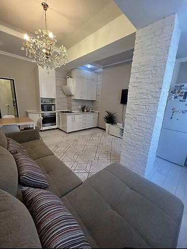 osh flat: 2 комнаты, Золотой квадрат Собственник, Без животных, от 6 месяцев, от 1 года, С мебелью полностью — 2
