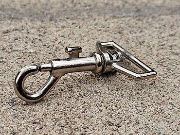 Аксессуары для шитья: Карабин, фурнитура. Металлический поворотный карабин — 8