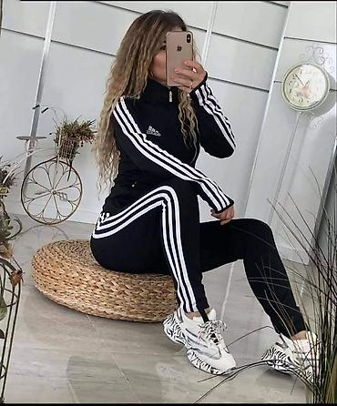 casio zeleni sat: Ženske komplet trenerke 
S, M, L, XL, XXL, 
Cena 3700 din — 3