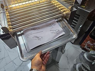 Kolbasa, sosiska aparatları: Hotdog aparatı Hot dog sosis qizartma aparati Türkiyenin Remta — 11